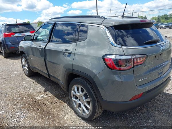 2023 JEEP COMPASS LATITUDE LUX FWD