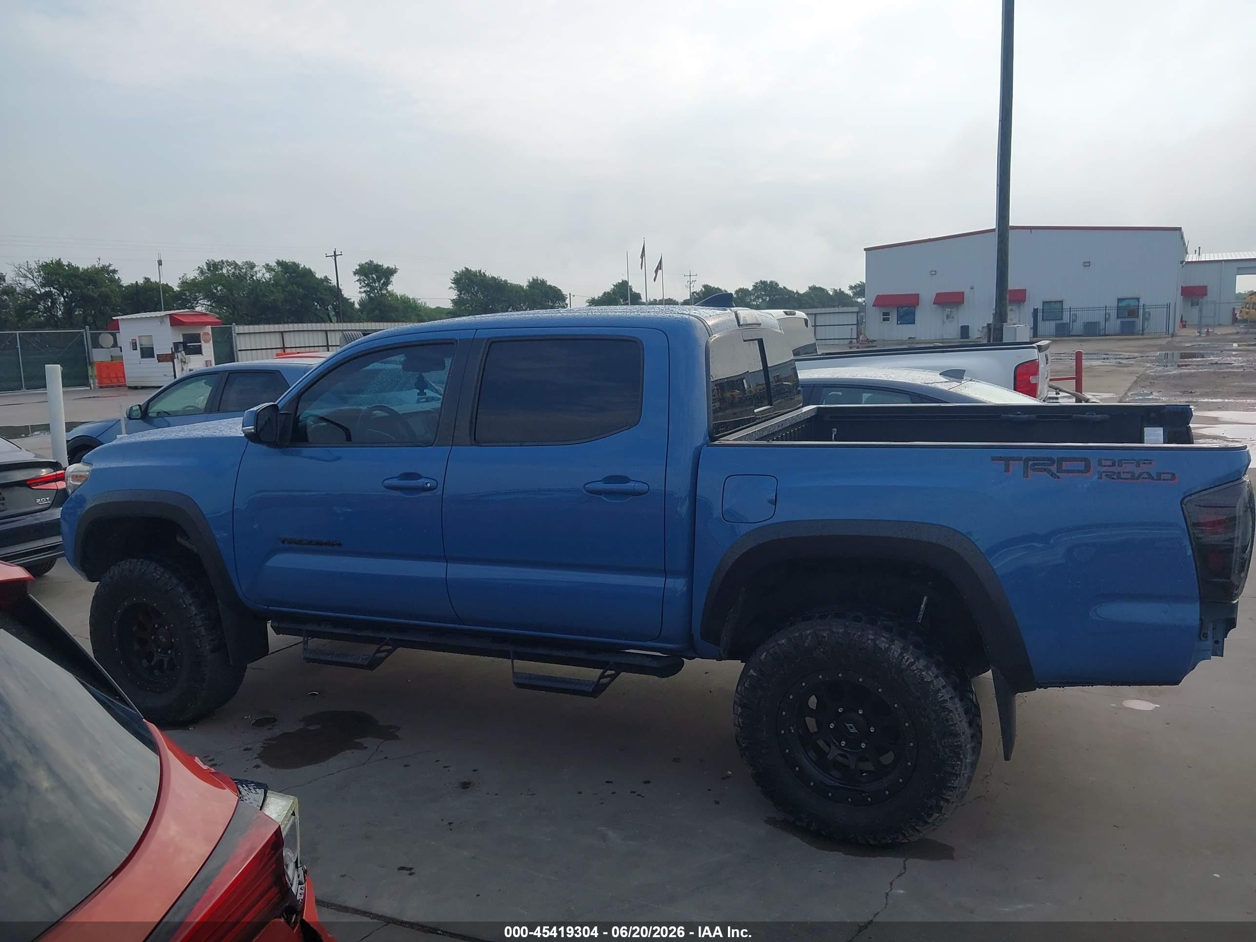 2019 TOYOTA TACOMA TRD OFF ROAD