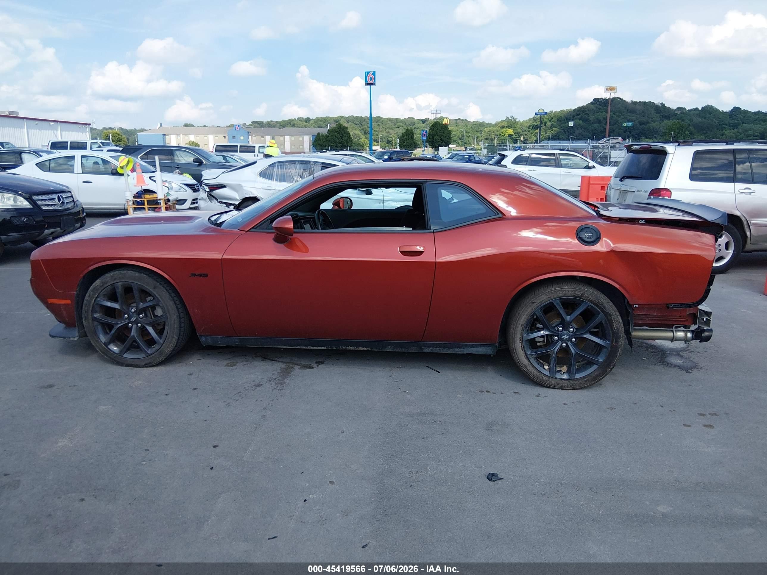 2023 DODGE CHALLENGER R/T