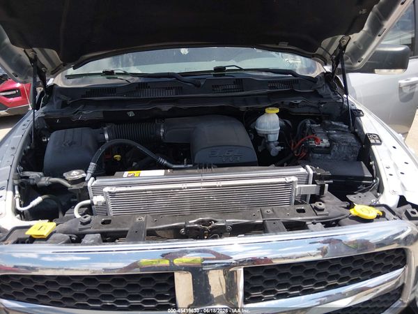 2019 RAM 1500 CLASSIC SLT  4X4 5'7 BOX