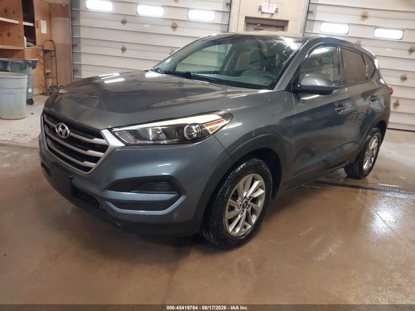 2018 HYUNDAI TUCSON SE