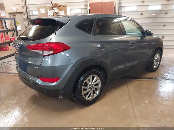 2018 HYUNDAI TUCSON SE