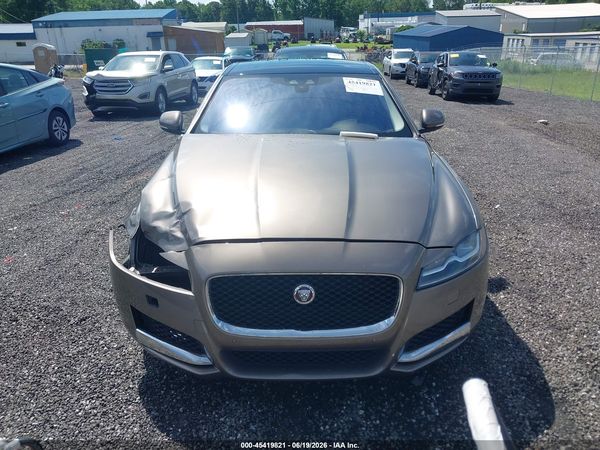 2017 JAGUAR XF 35T PREMIUM