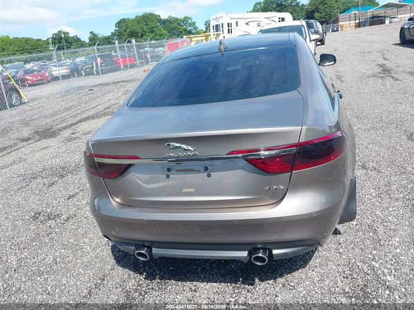 2017 JAGUAR XF 35T PREMIUM