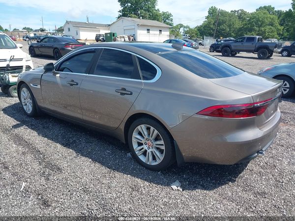 2017 JAGUAR XF 35T PREMIUM