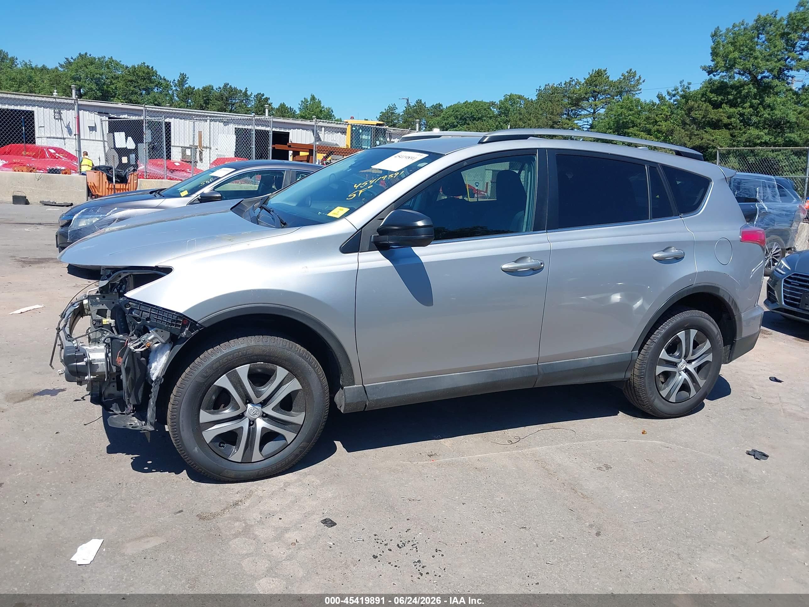 2017 TOYOTA RAV4 LE