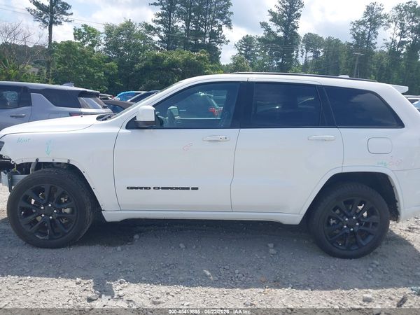2022 JEEP GRAND CHEROKEE WK LAREDO X 4X4