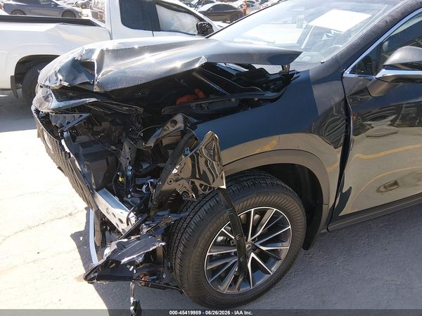 2026 LEXUS NX 450H+ PREMIUM