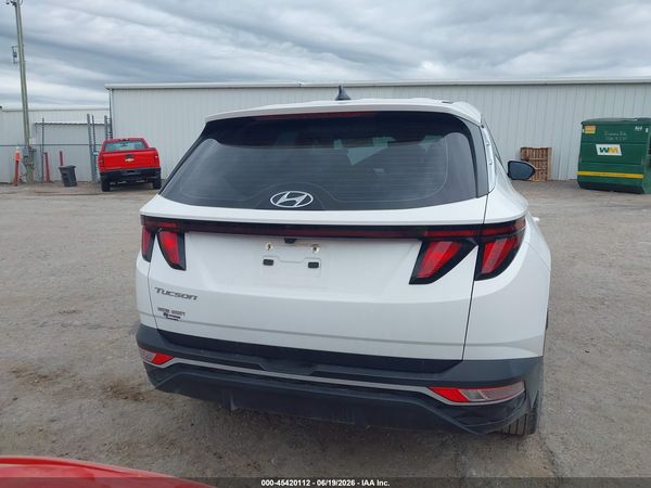 2023 HYUNDAI TUCSON SE