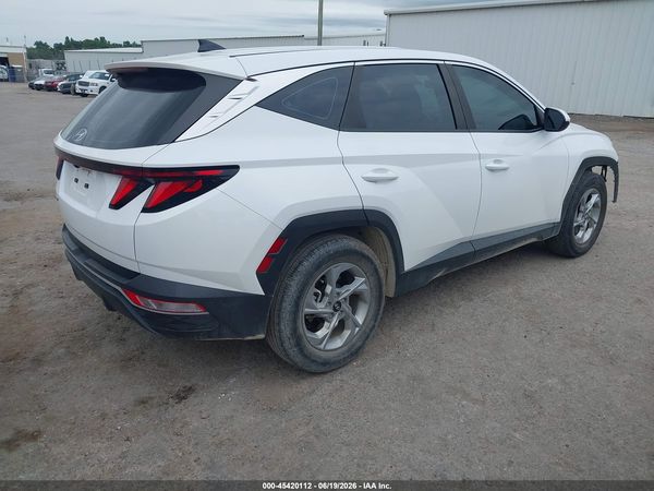 2023 HYUNDAI TUCSON SE