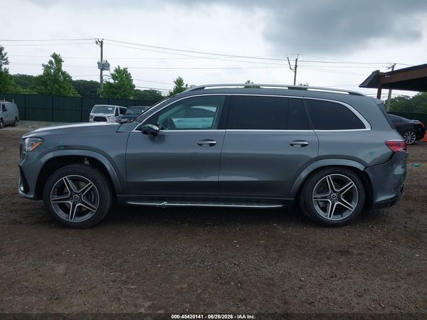 2026 MERCEDES-BENZ GLS 450