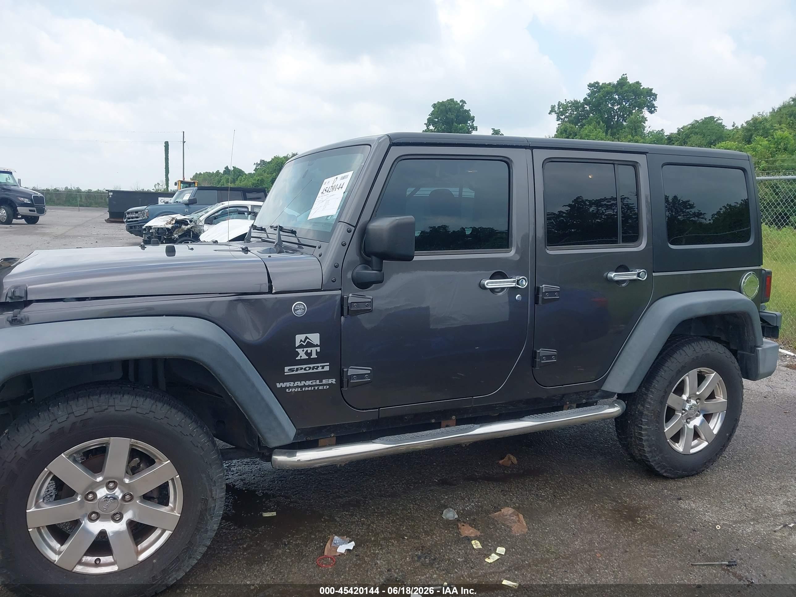 2016 JEEP WRANGLER UNLIMITED SPORT