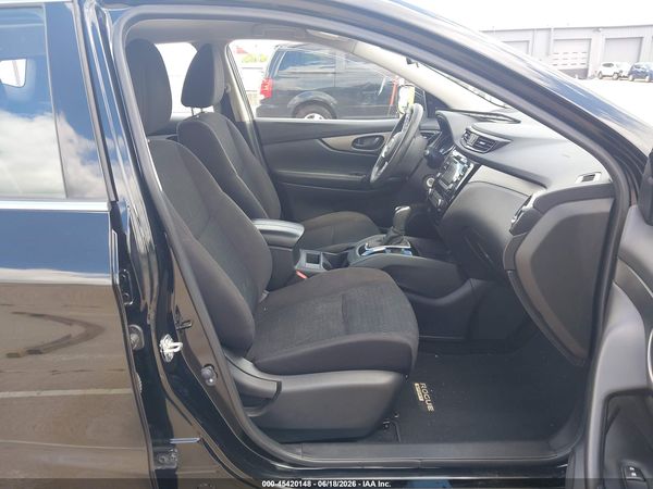 2018 NISSAN ROGUE SPORT S