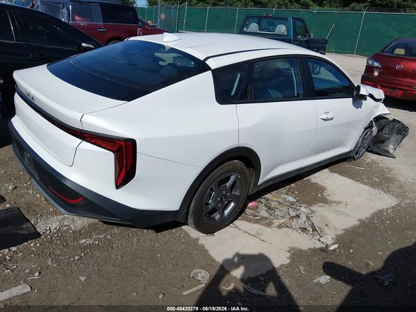 2025 KIA K4 LXS