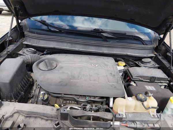 2019 JEEP CHEROKEE LATITUDE PLUS 4X4
