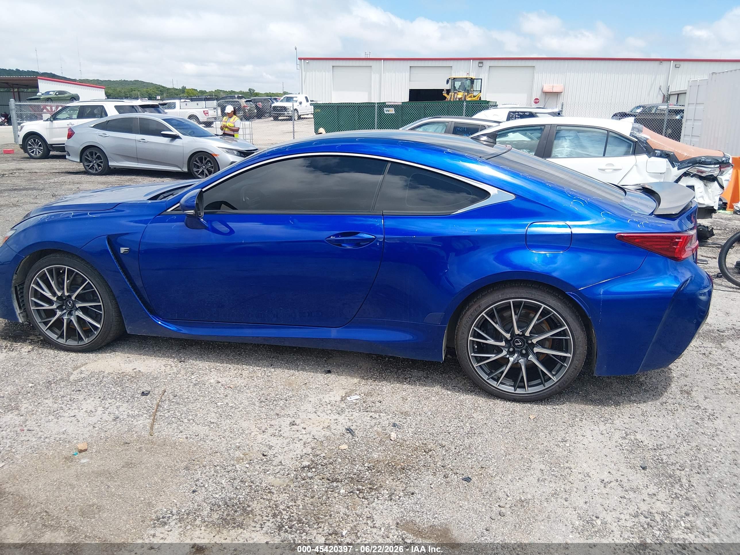 2016 LEXUS RC F