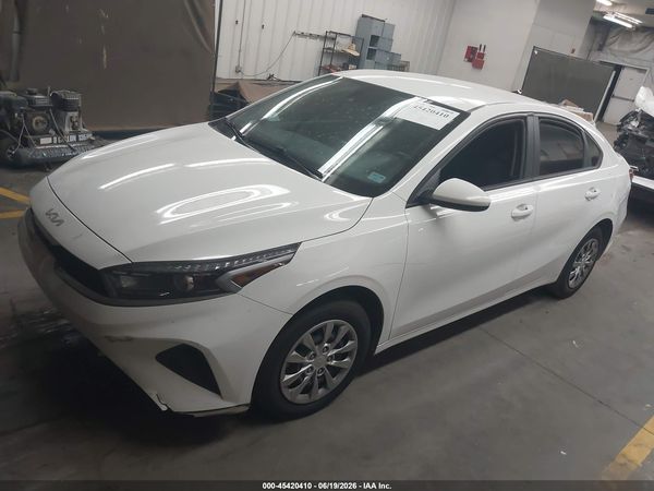 2024 KIA FORTE LX