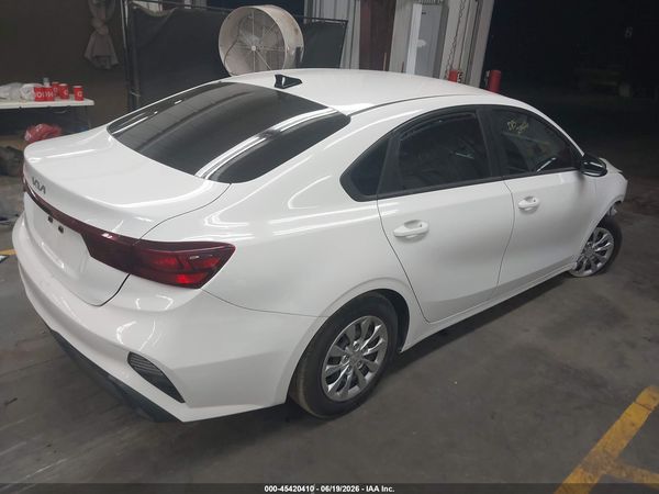 2024 KIA FORTE LX