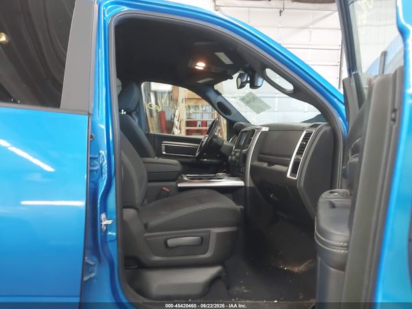 2021 RAM 1500 CLASSIC WARLOCK  4X4 6'4 BOX
