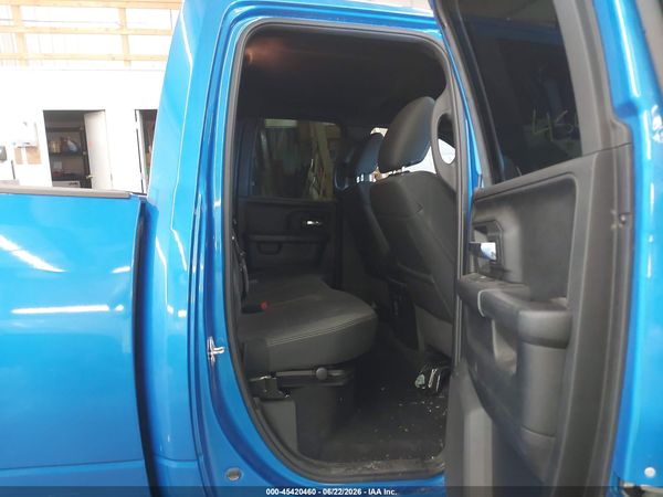 2021 RAM 1500 CLASSIC WARLOCK  4X4 6'4 BOX