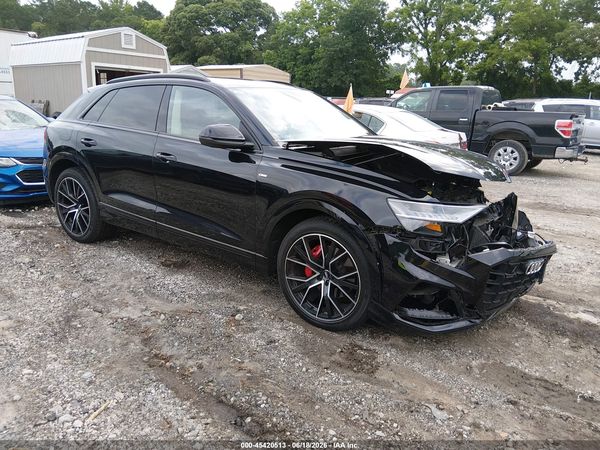 2020 AUDI Q8