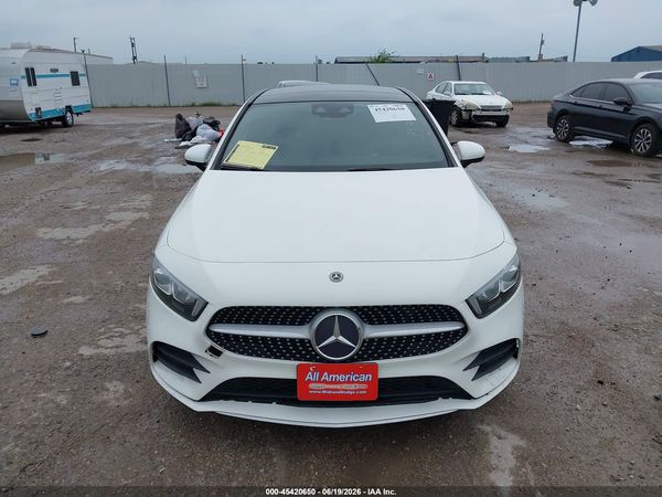 2019 MERCEDES-BENZ A 220 A220