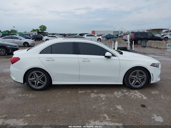 2019 MERCEDES-BENZ A 220 A220
