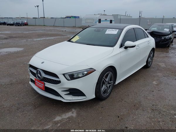 2019 MERCEDES-BENZ A 220 A220