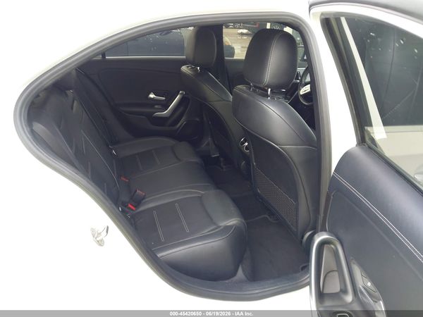 2019 MERCEDES-BENZ A 220 A220