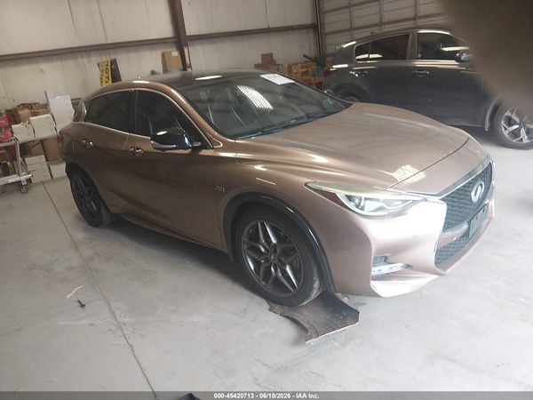2017 INFINITI QX30 SPORT