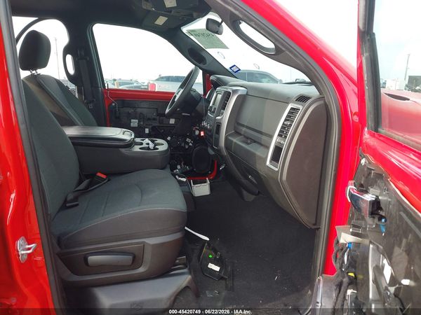2024 RAM 1500 CLASSIC WARLOCK  4X2 5'7 BOX