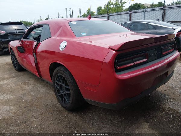 2016 DODGE CHALLENGER SXT PLUS