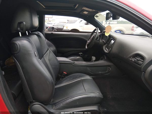 2016 DODGE CHALLENGER SXT PLUS