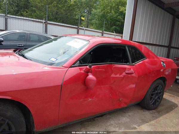 2016 DODGE CHALLENGER SXT PLUS