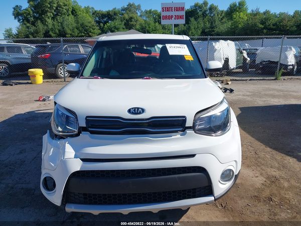 2019 KIA SOUL +