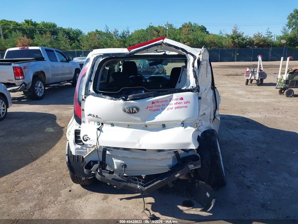 2019 KIA SOUL +