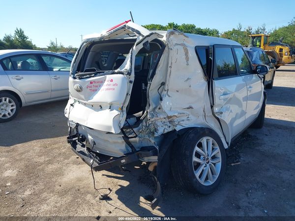 2019 KIA SOUL +