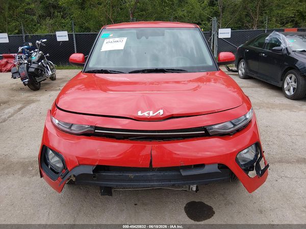 2022 KIA SOUL LX
