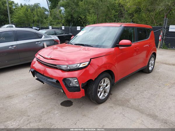 2022 KIA SOUL LX