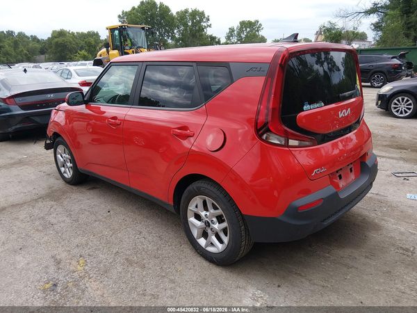 2022 KIA SOUL LX