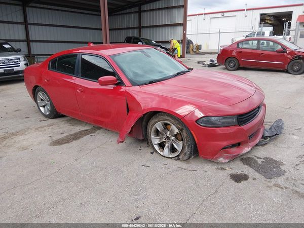 2016 DODGE CHARGER SXT