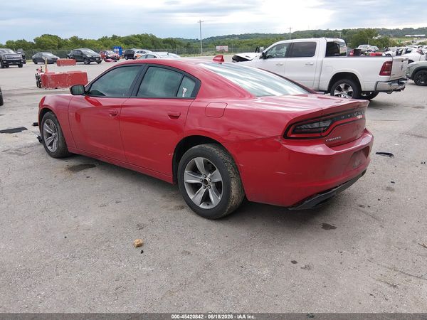 2016 DODGE CHARGER SXT