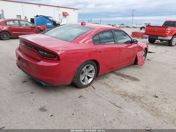 2016 DODGE CHARGER SXT