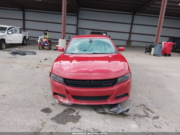 2016 DODGE CHARGER SXT