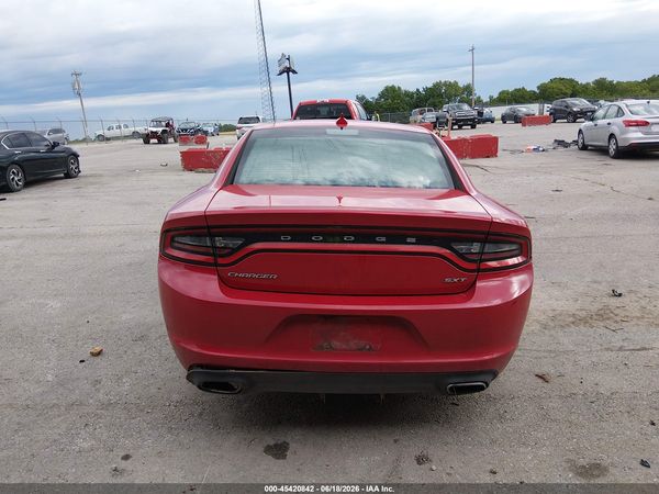 2016 DODGE CHARGER SXT