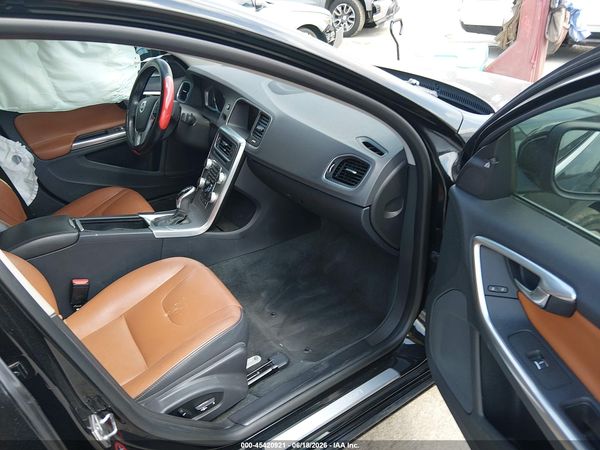 2018 VOLVO S60 INSCRIPTION T5