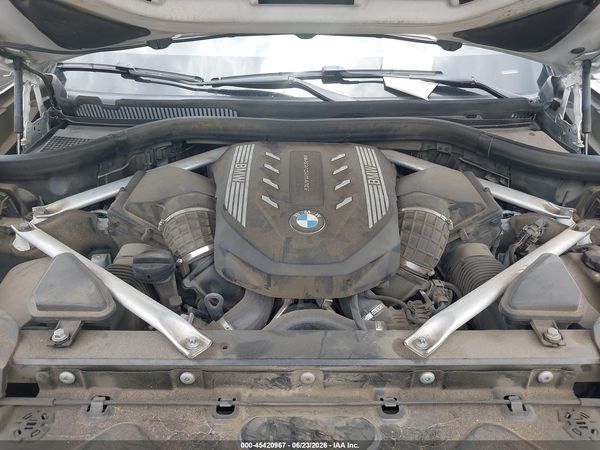 2021 BMW X7 M50I