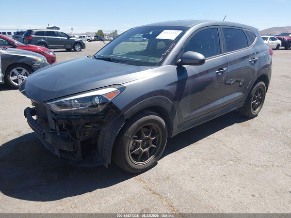 2018 HYUNDAI TUCSON SE