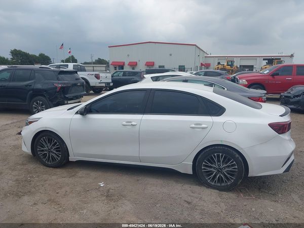 2022 KIA FORTE GT-LINE