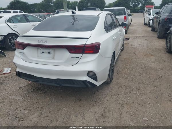 2022 KIA FORTE GT-LINE
